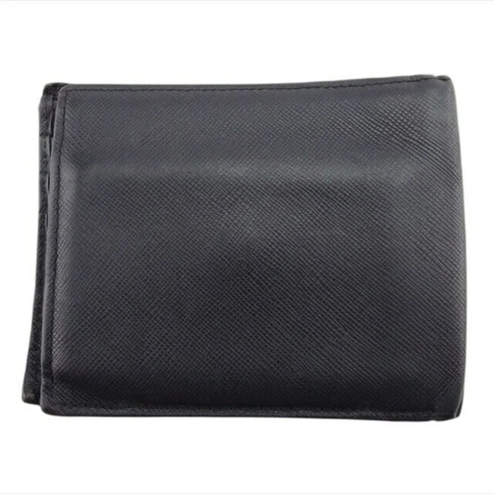 Burberry Bi -fold wallet embossed leather Authentic USED - Picture 3 of 9